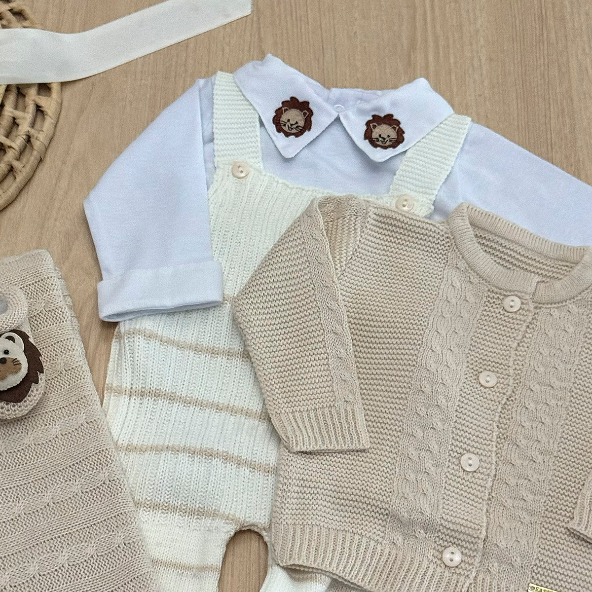 Saída Maternidade Tricot Logan