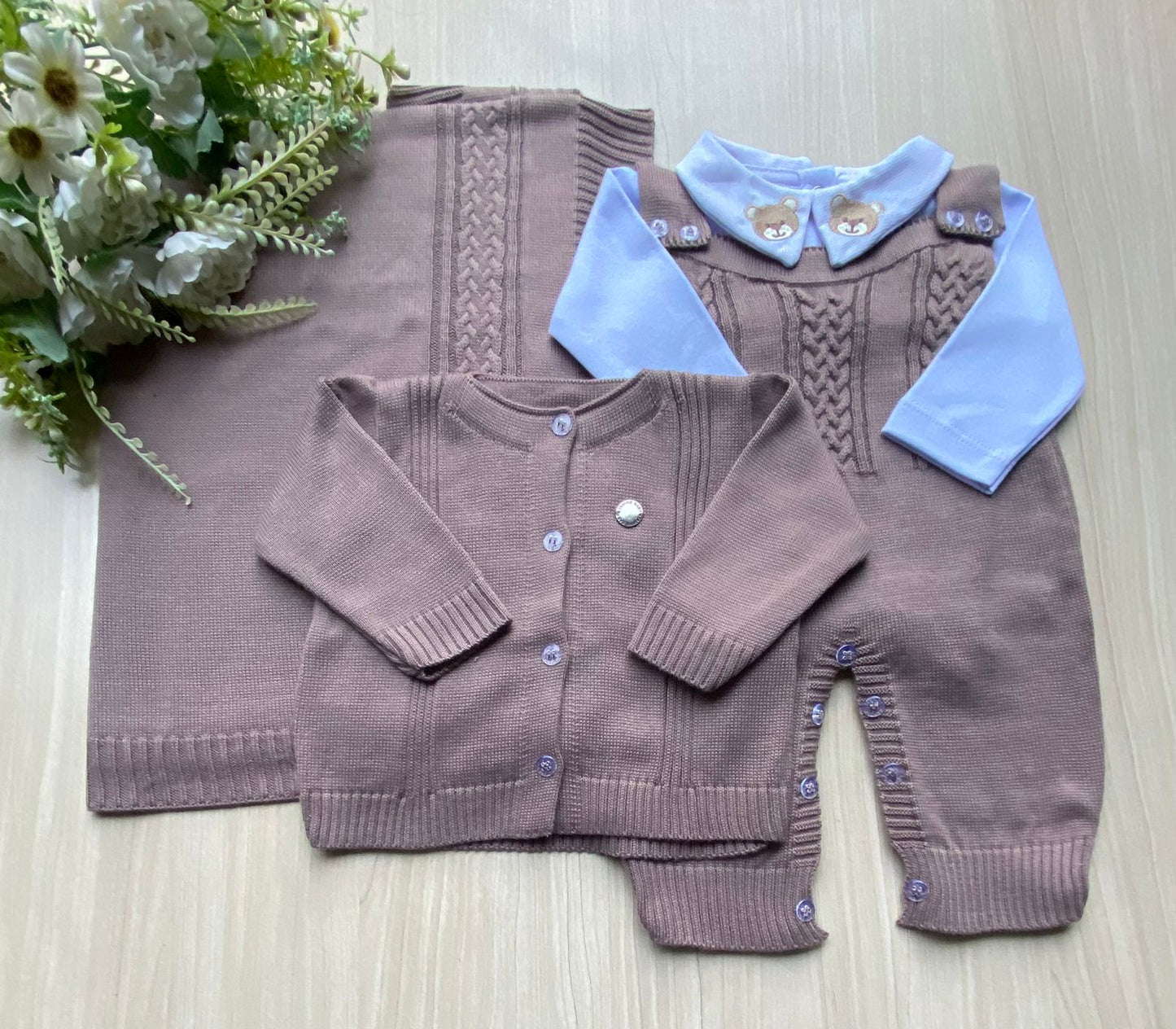 Saída Maternidade Tricot Levi