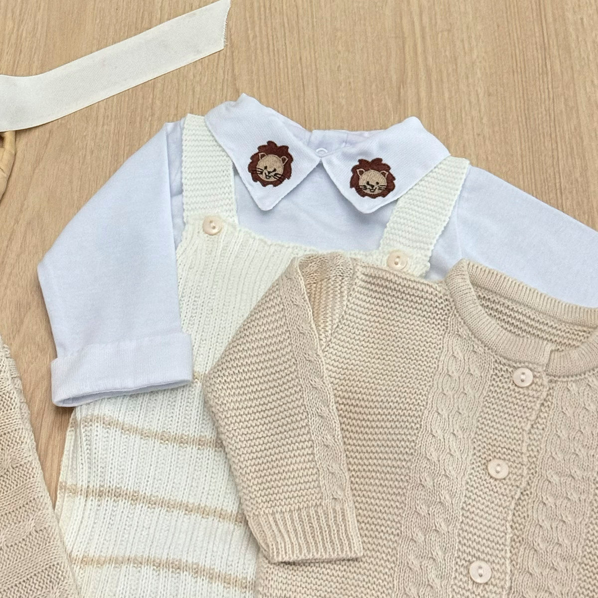 Saída Maternidade Tricot Logan
