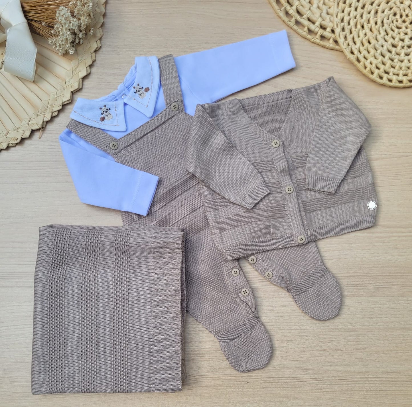 Saída Maternidade Tricot Leonardo