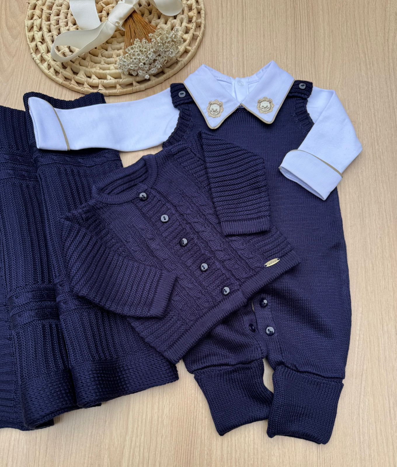 Saída Maternidade Tricot Alex