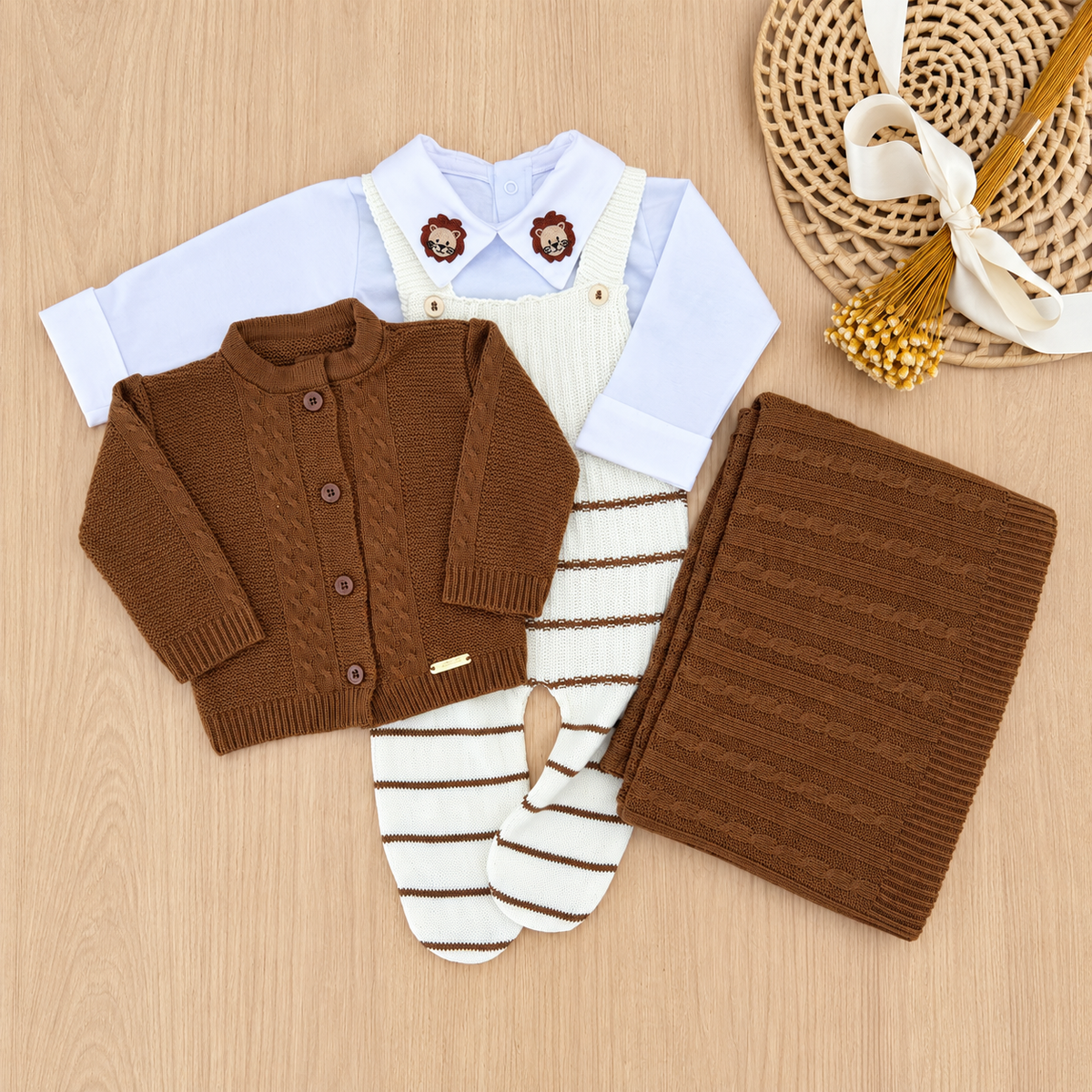 Saída Maternidade Tricot Logan