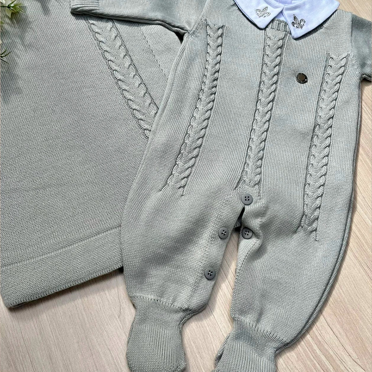 Saída Maternidade Tricot Antônio