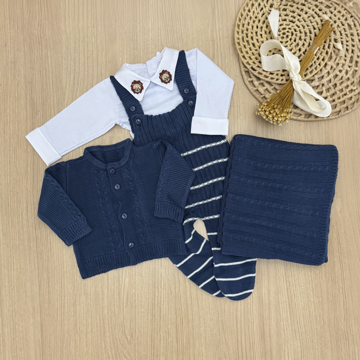 Saída Maternidade Tricot Logan