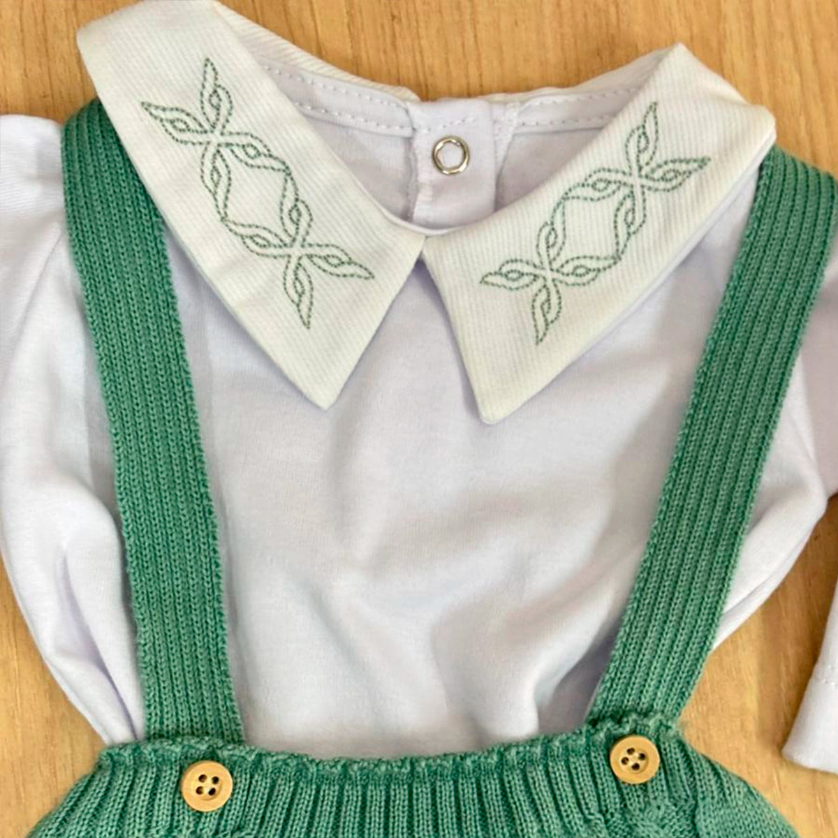 Saída Maternidade Tricot Carlos Eduardo