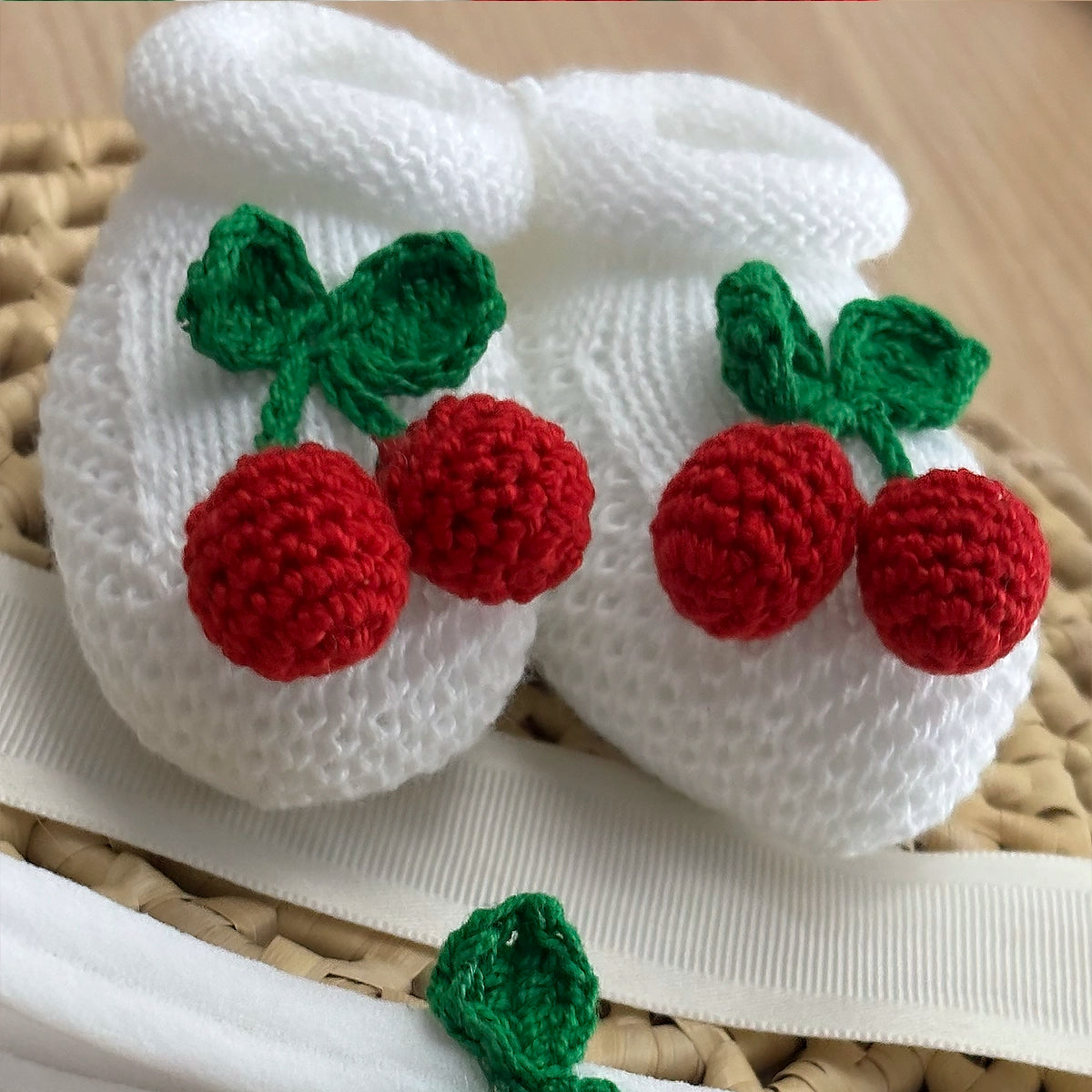 Sapatinho Bebê Cereja