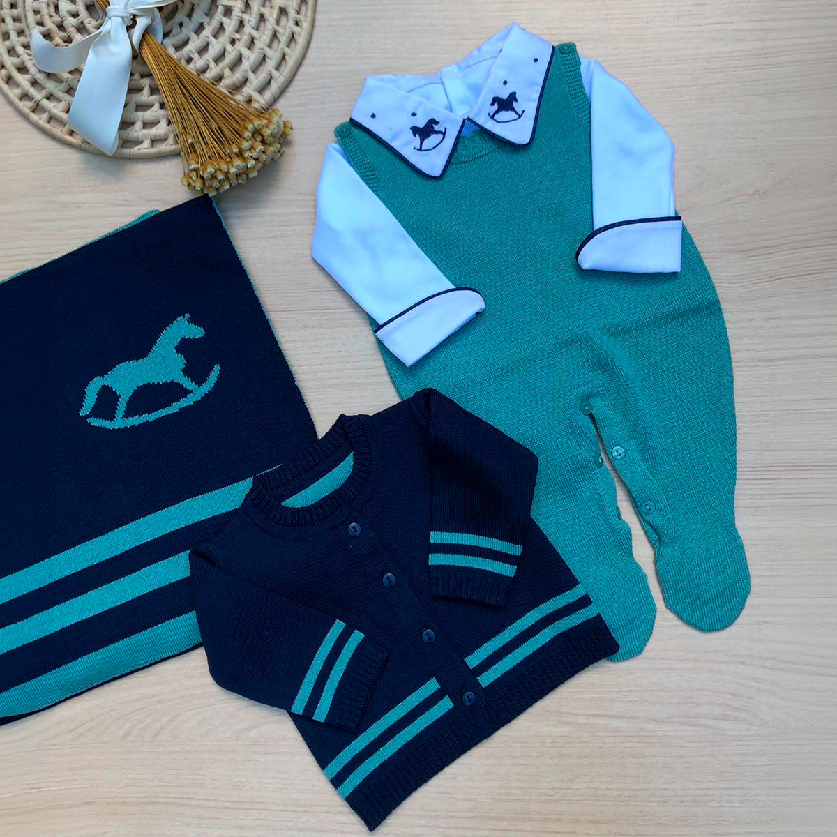 Saída Maternidade Tricot Hugo