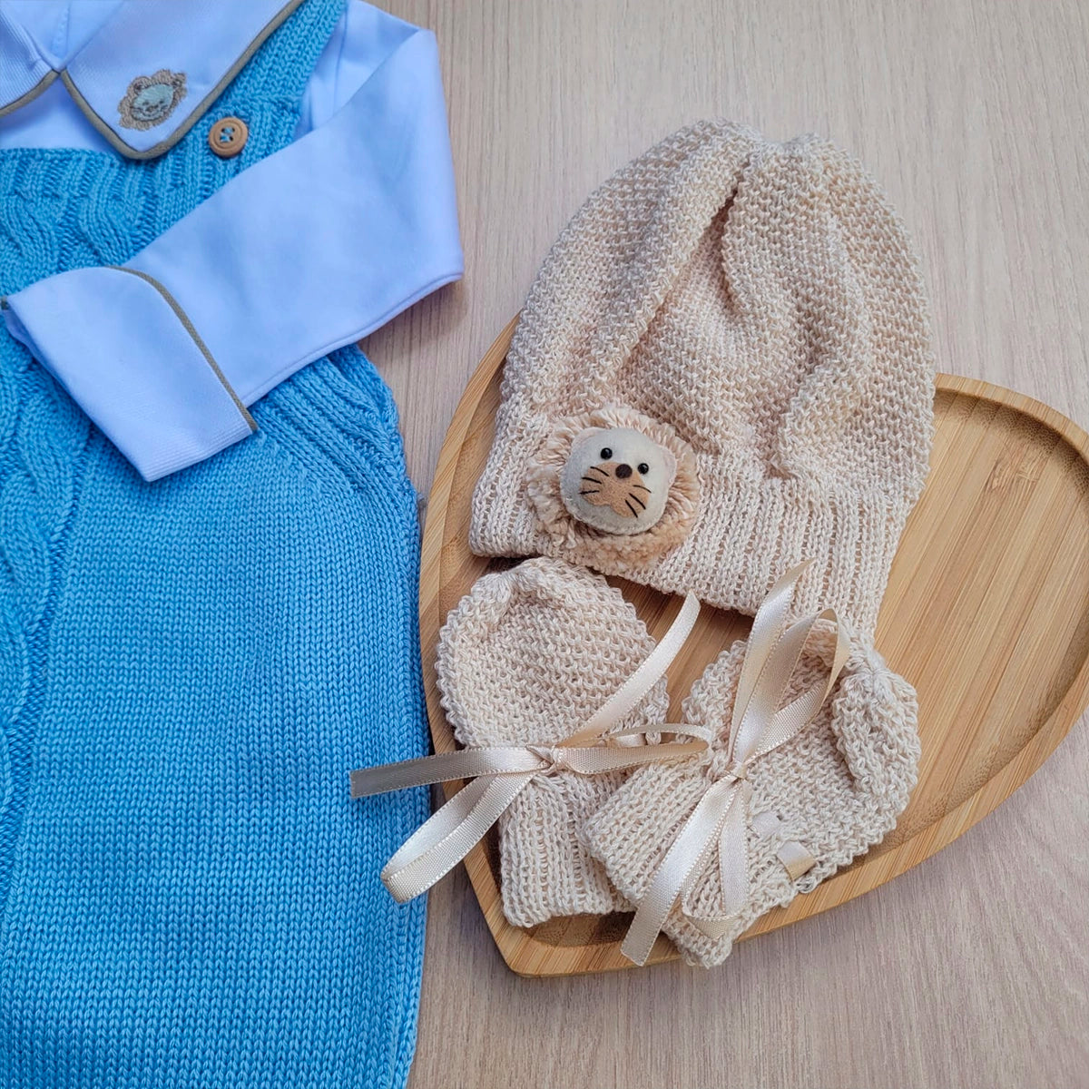Saída Maternidade Tricot João