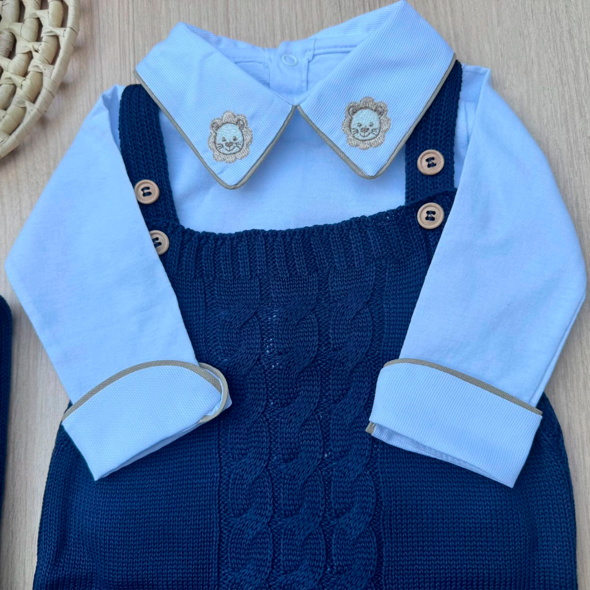 Saída Maternidade Tricot João