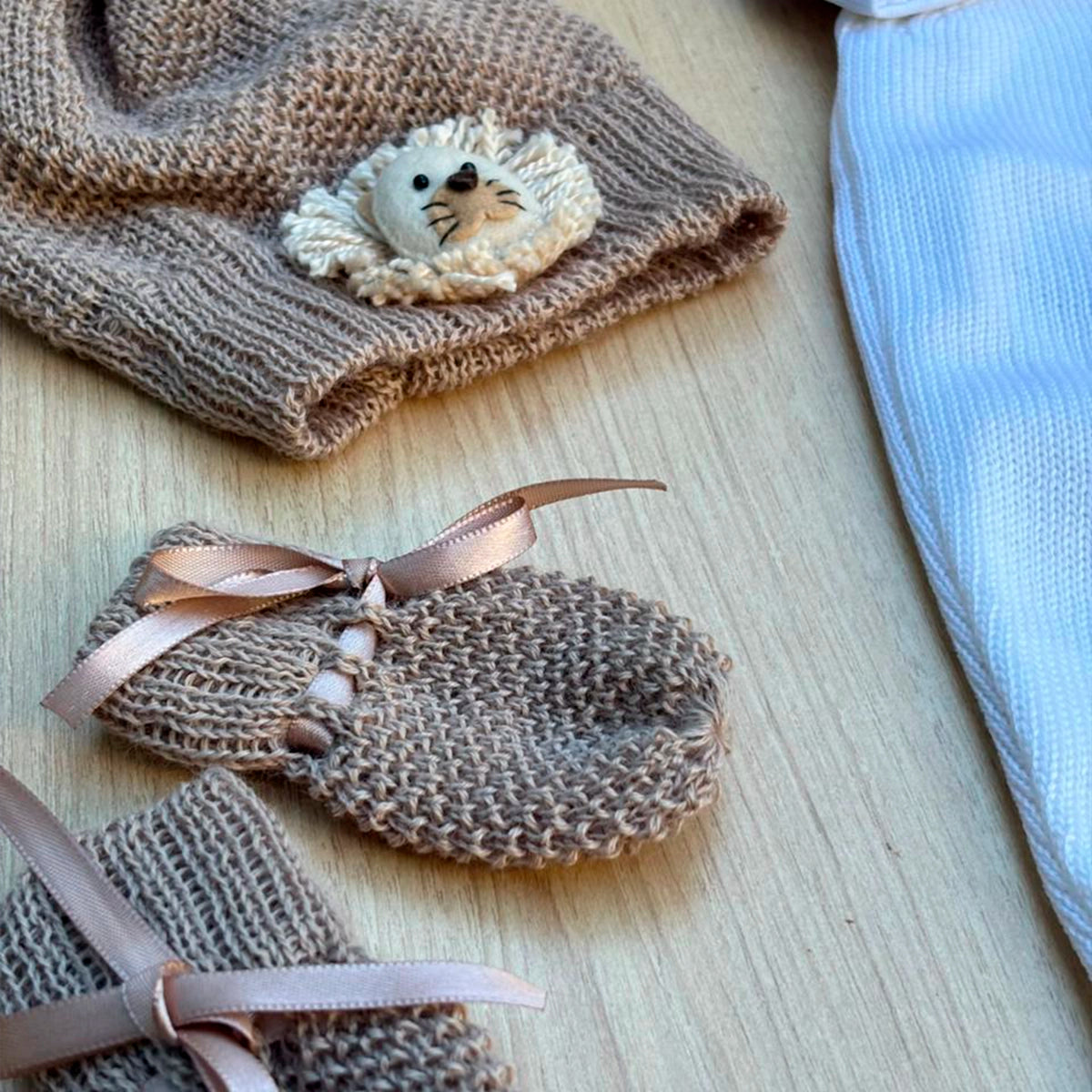 Saída Maternidade Tricot João