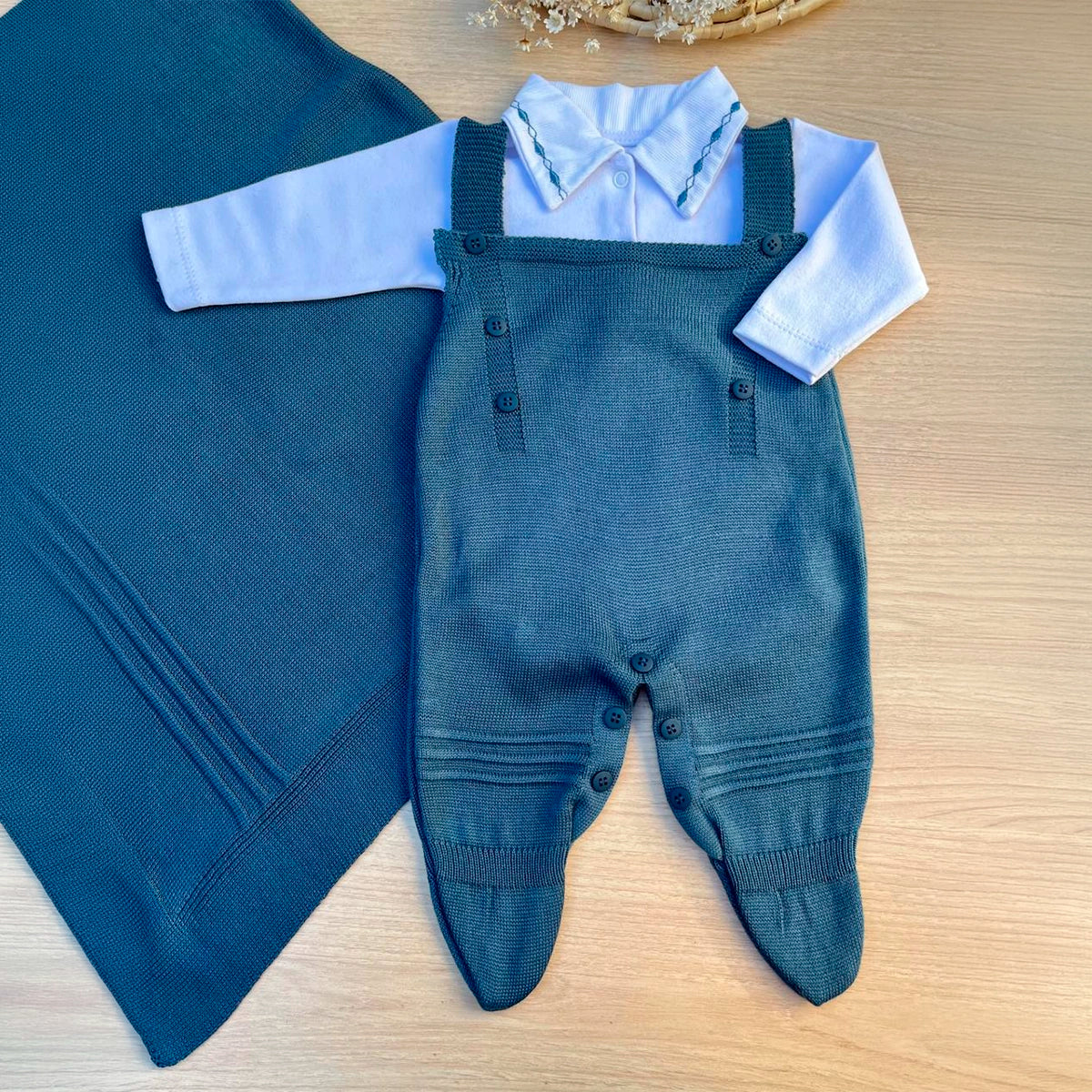 Saída Maternidade Tricot José