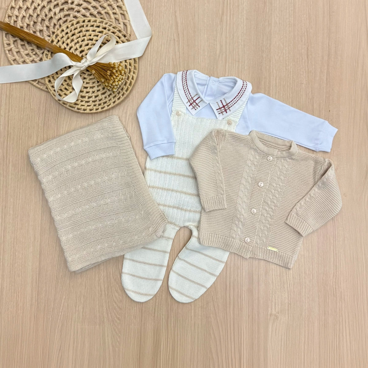 Saída Maternidade Tricot Vitor