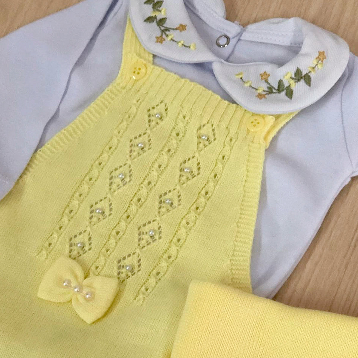 Saída Maternidade Tricot Maria Carolina