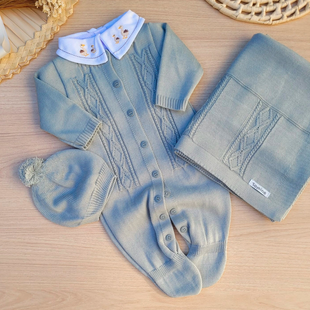 Saída Maternidade Tricot Moisés