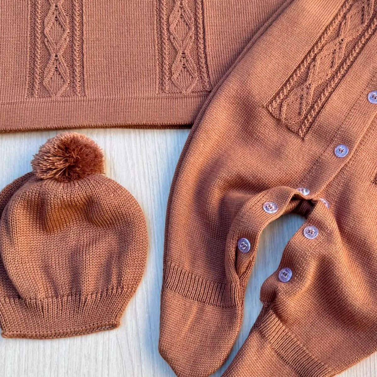 Saída Maternidade Tricot Moisés