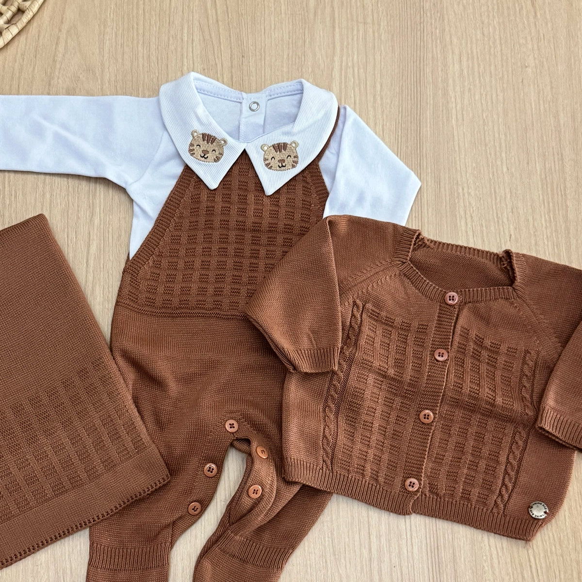 Saída Maternidade Tricot Otavio