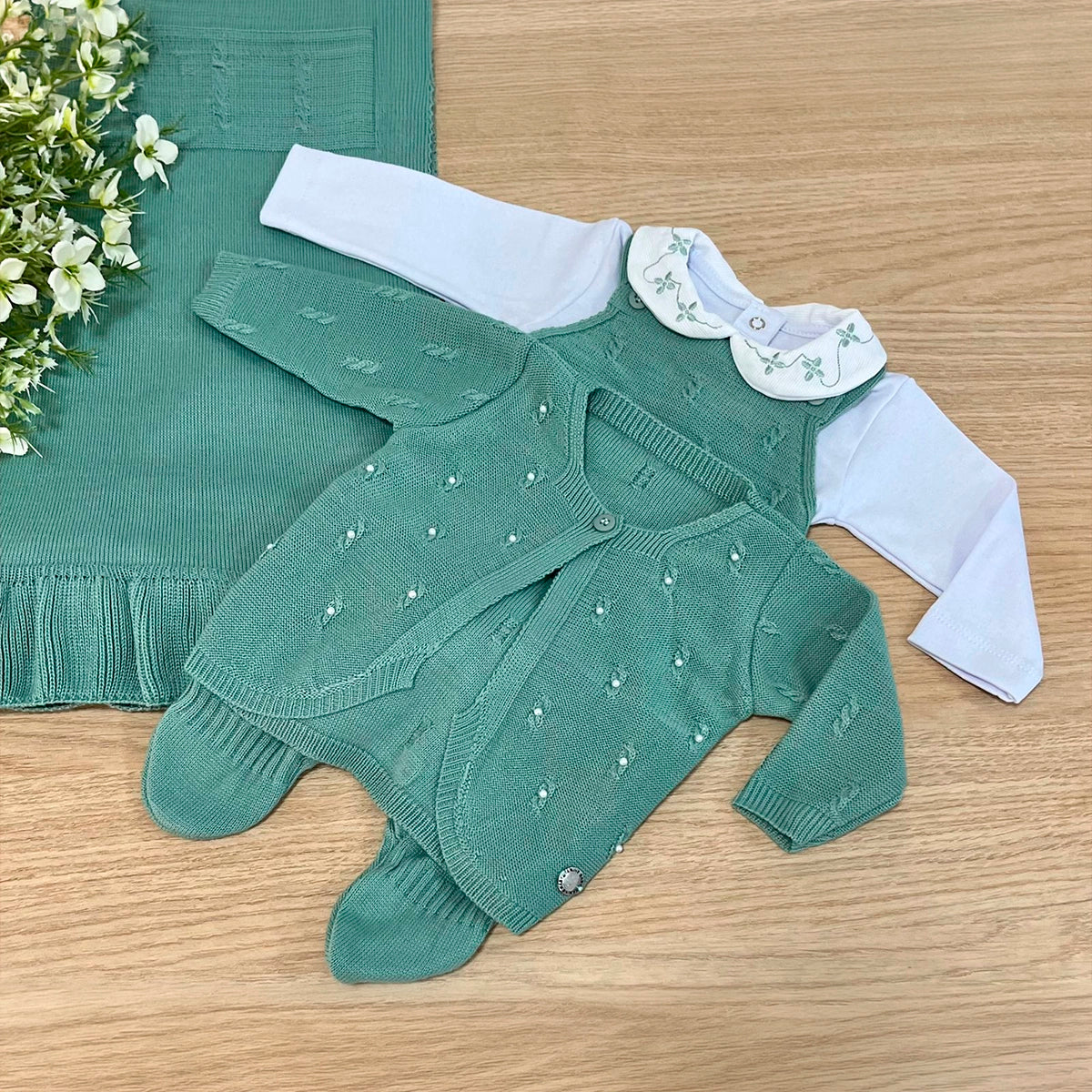 Saída Maternidade Tricot Vitória