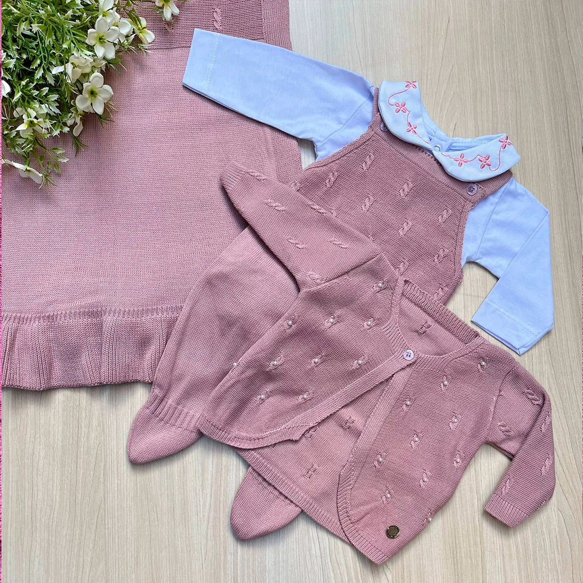 Saída Maternidade Tricot Vitória