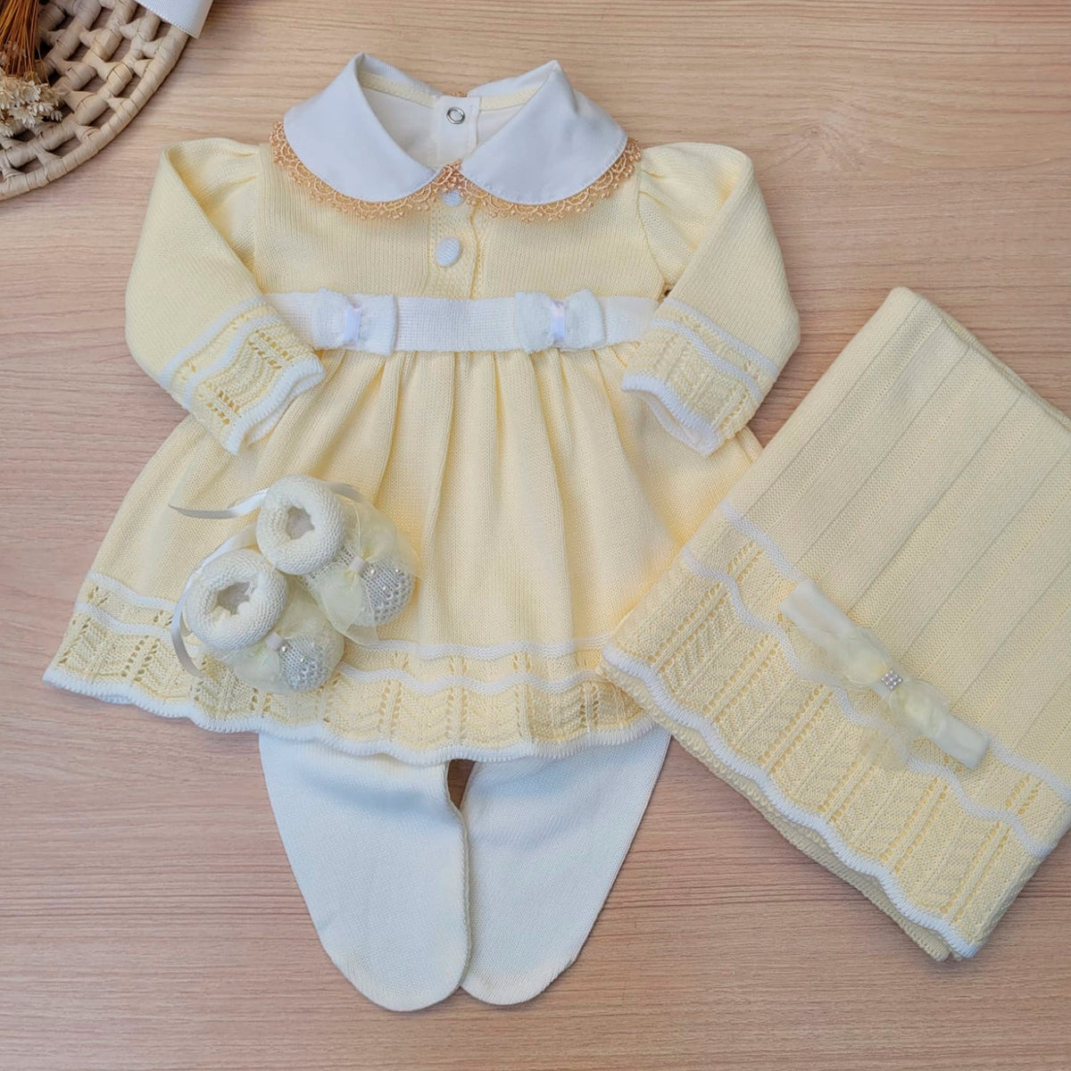 Saída Maternidade Tricot Luna