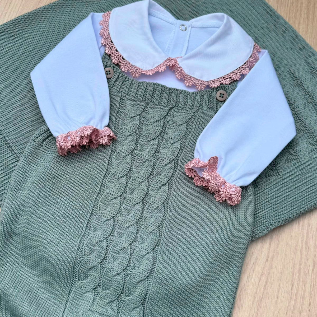 Saída Maternidade Tricot Lola
